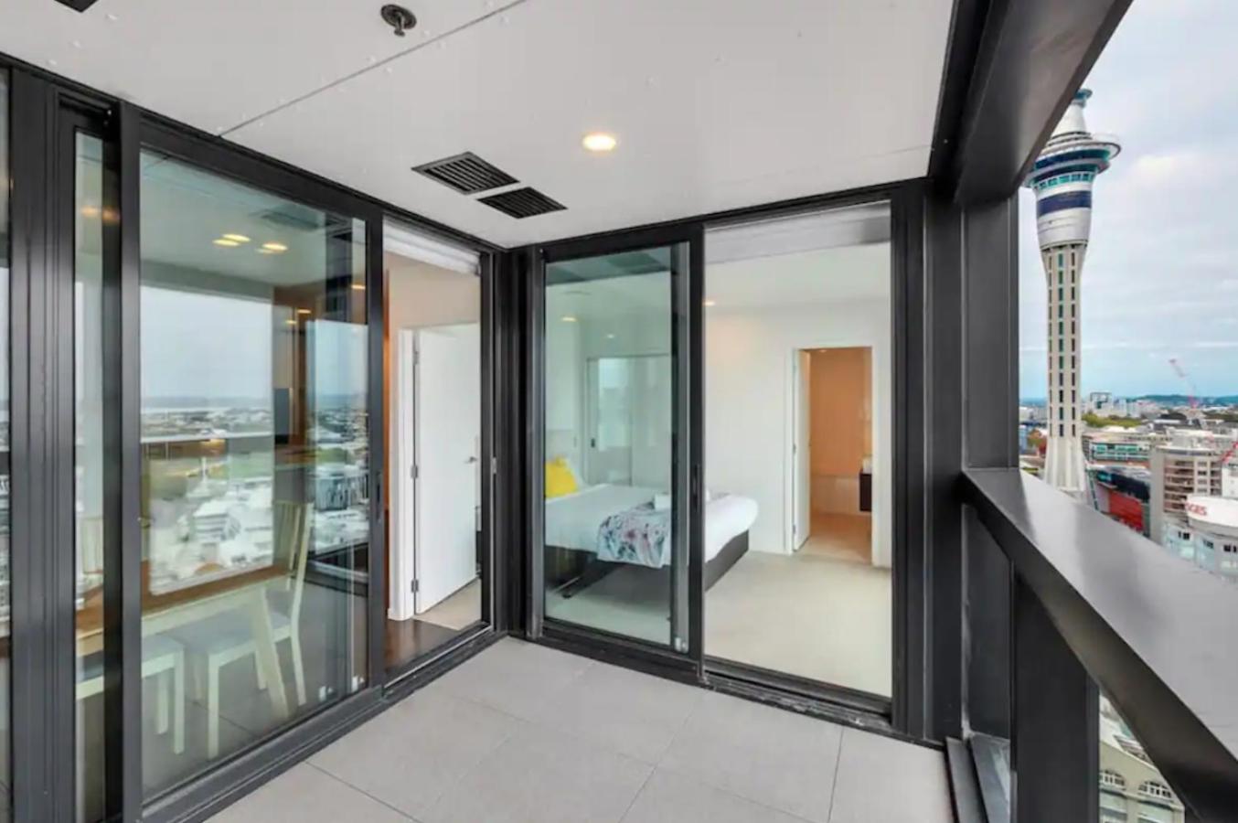 Magnificent Skytower, Sea, Habour View In Cbd Apartment Auckland Ngoại thất bức ảnh