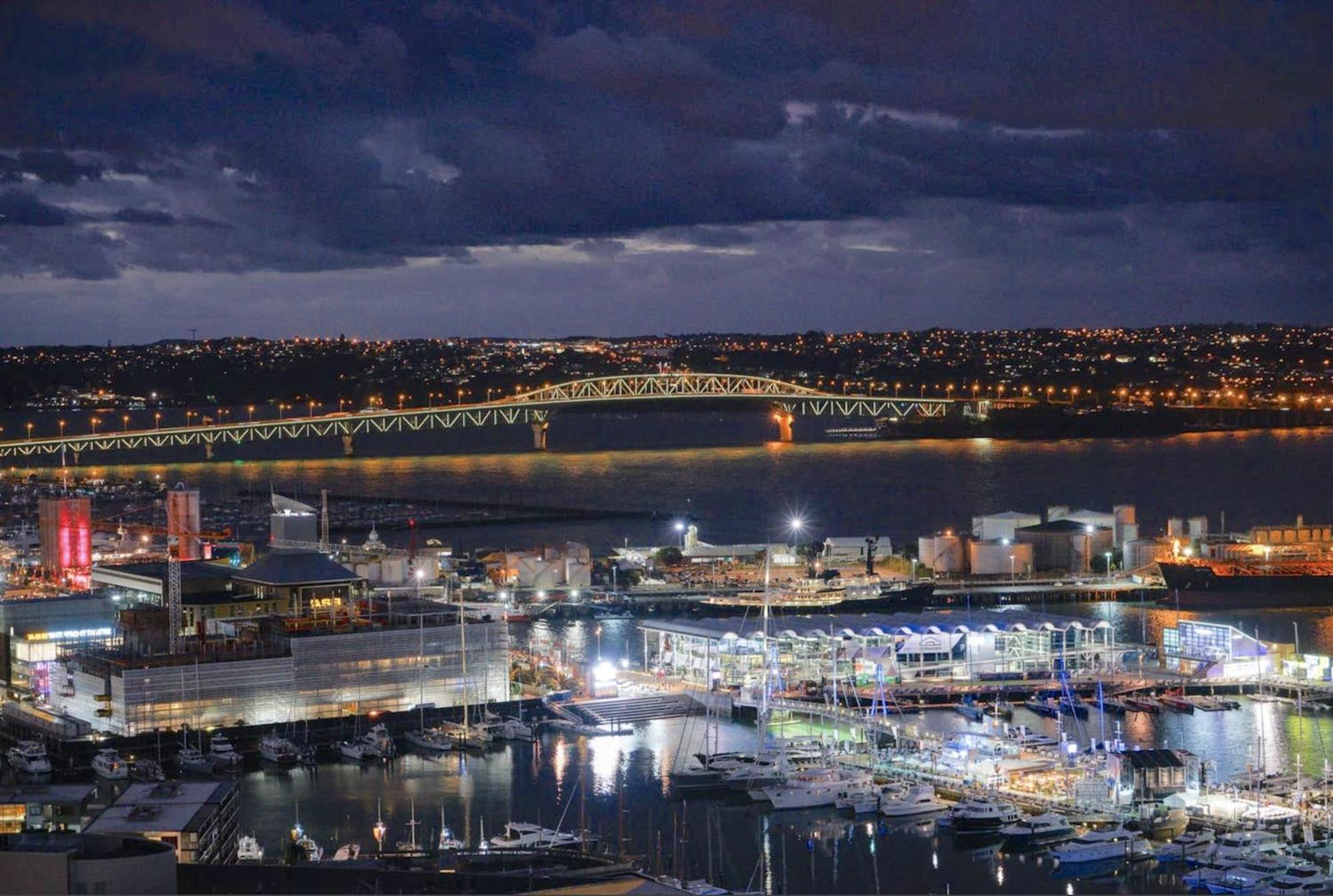 Magnificent Skytower, Sea, Habour View In Cbd Apartment Auckland Ngoại thất bức ảnh